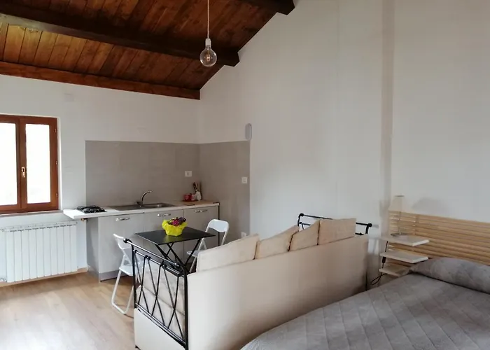 Elisa Affittacamere Foligno